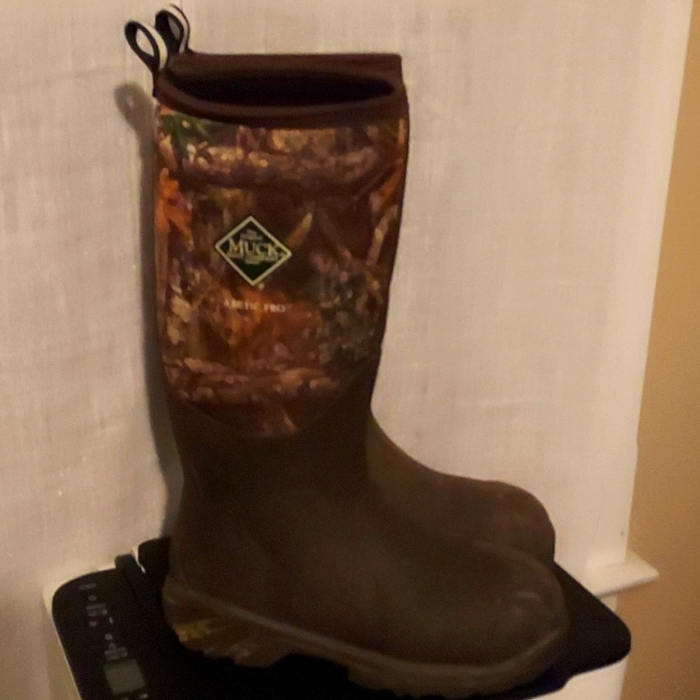 📣SOLD!!!! Muck boots